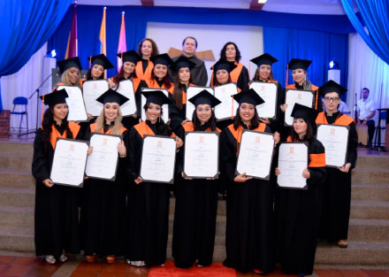 Nuevos graduados en las extensiones de Ibagué y Armenia